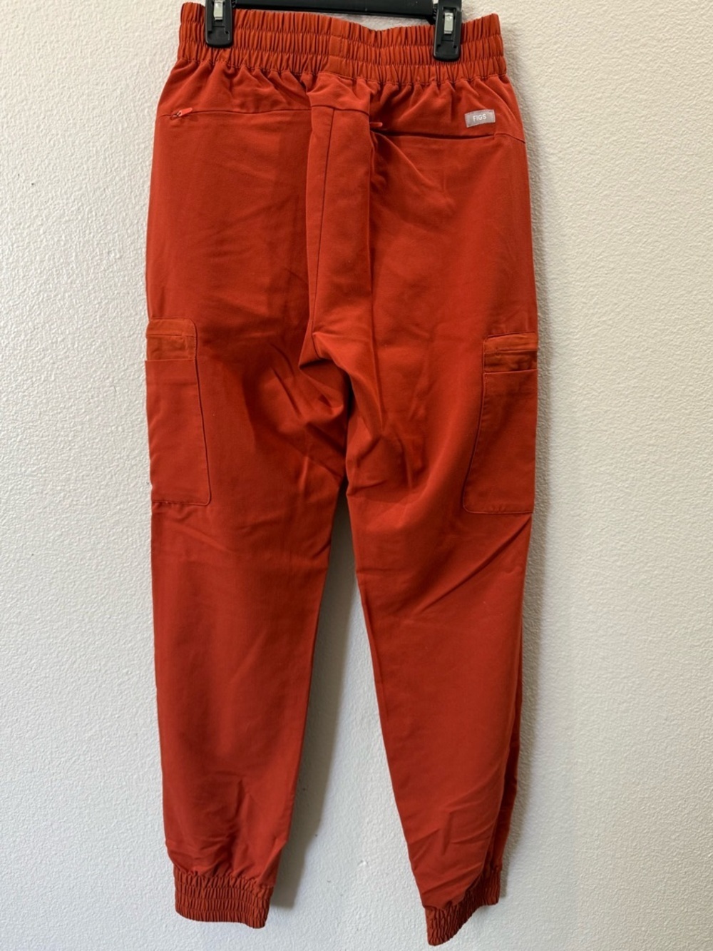 FIGS Technical Collection Jogger Scrub Pants XS Burnt Orange Elastic Waist Cargo - Picture 7 of 11